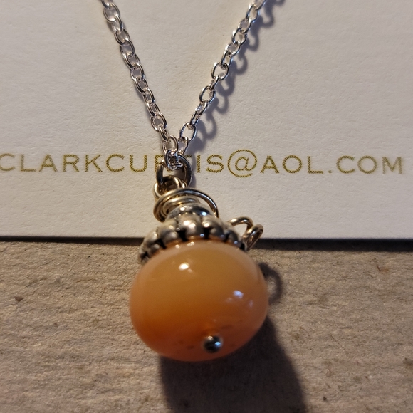 Carnelian Pumpkin 16" chain / pendant - Picture 3 of 3